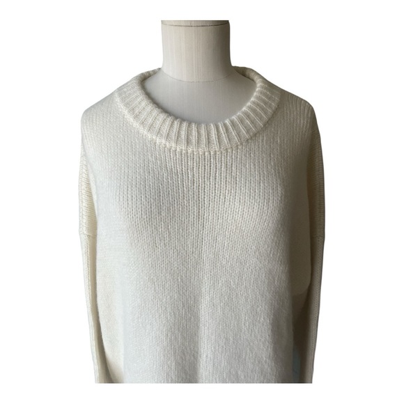 Jenni Kayne Alpaca Cocoon Crewneck in Size Small - Cream - Picture 3 of 6